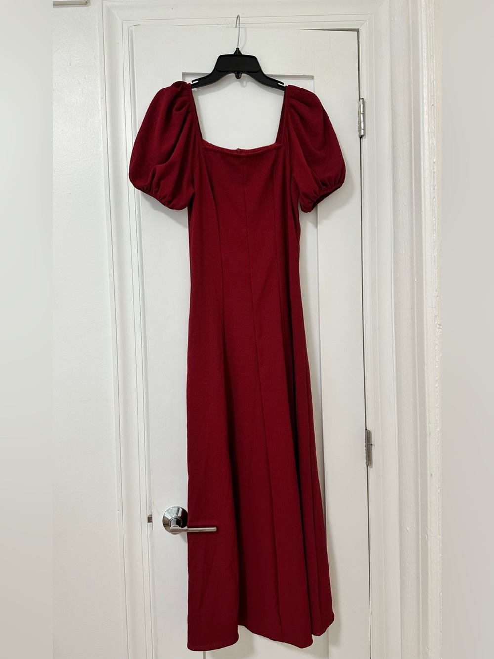 Women's Red Puff-Sleeve Maxi Dress